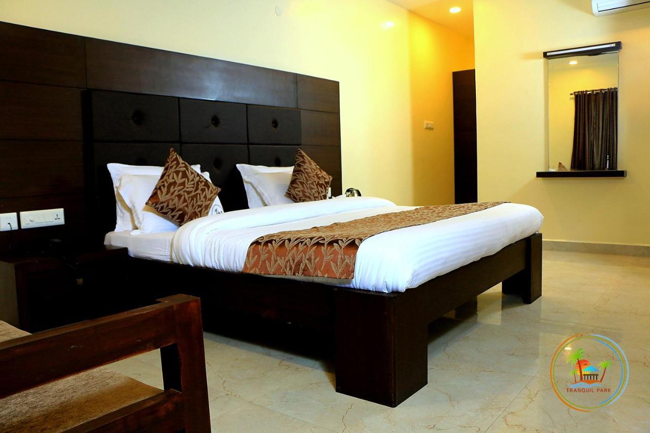 Tranquil Park Hotel Puducherry Eksteriør billede