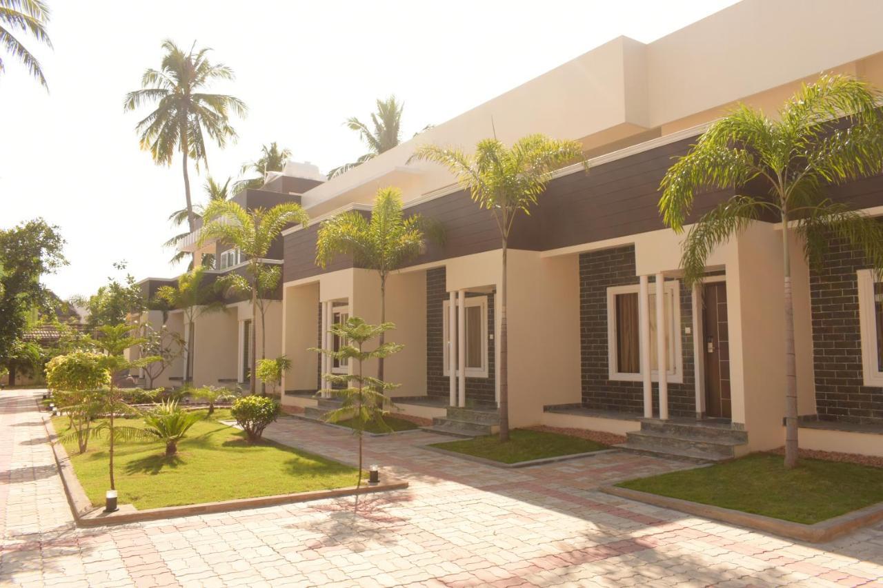 Tranquil Park Hotel Puducherry Eksteriør billede